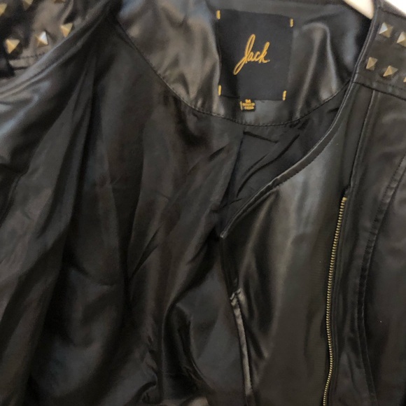 Jack by BB Dakota Vegan Leather Cropped Studded Moto Jacket, women's medium - Picture 9 of 9